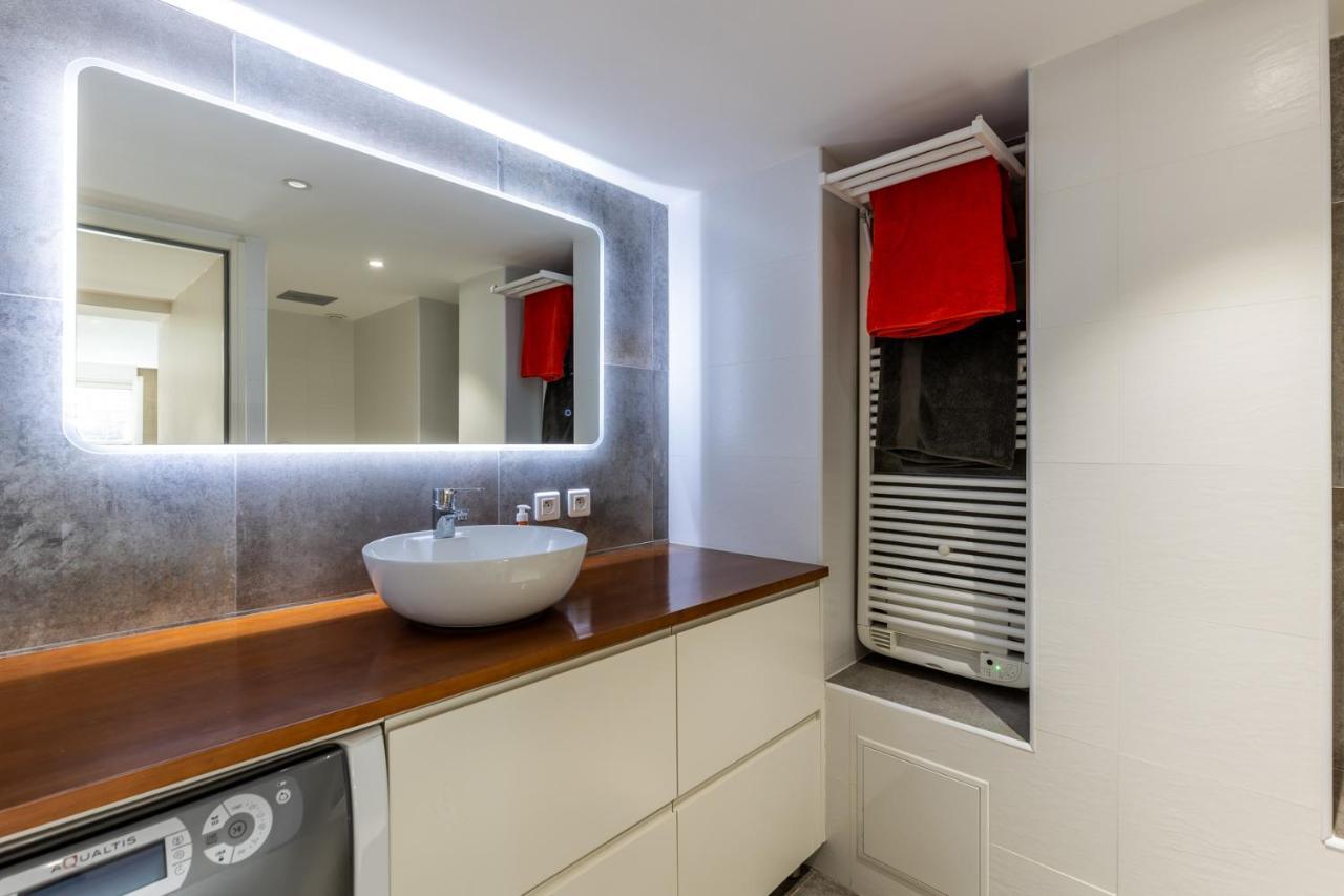 Appartement 50M2 Parfait Etat Avec Piscine Privee Bordeaux Esterno foto